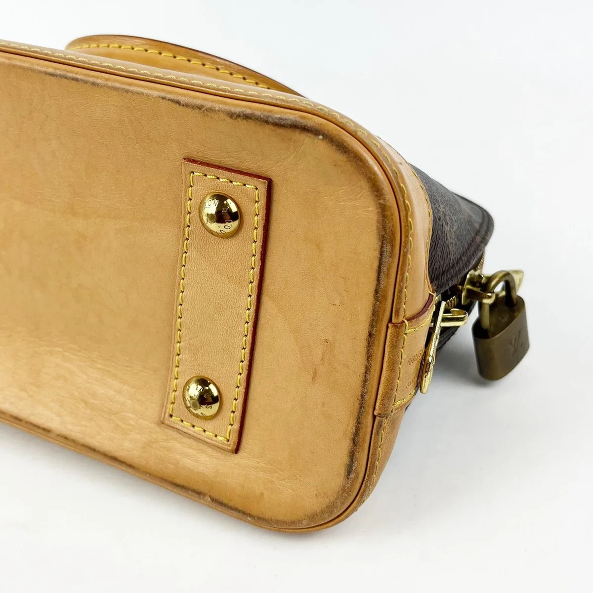 Louis Vuitton Alma BB in Monogram Brown, photo 5
