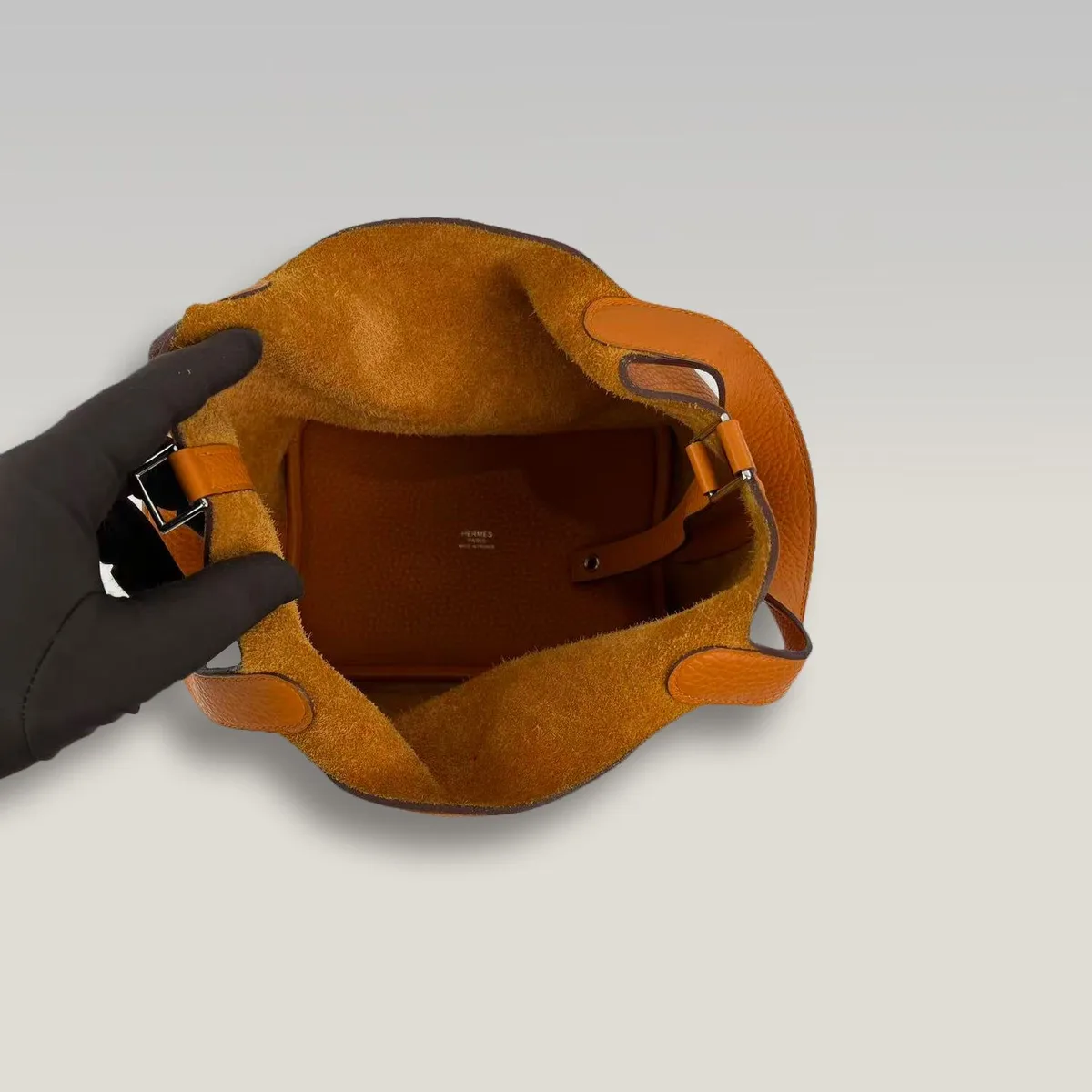Hermès Picotin Lock 18 in Orange, photo 5