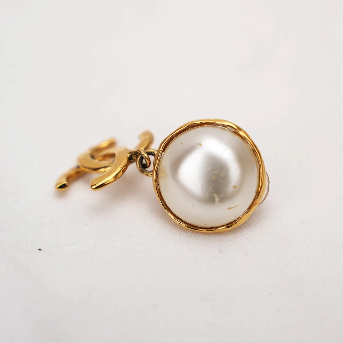 Chanel orecchini a clip con perla e CC, oro, foto 5