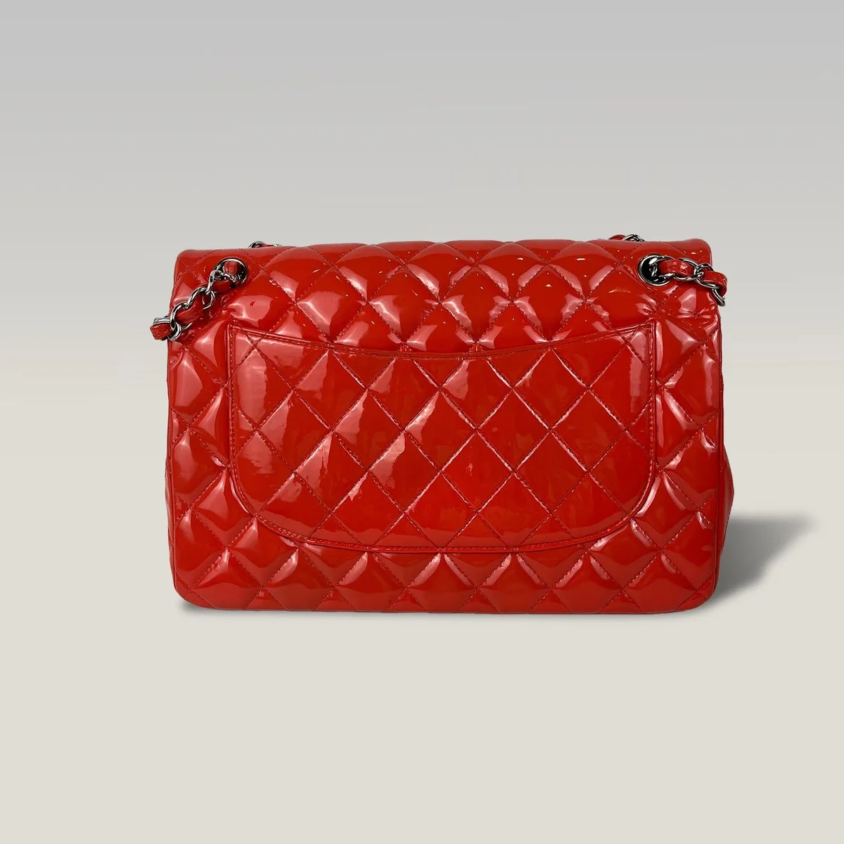 Chanel Maxi Classic Double Flap in Red, photo 4