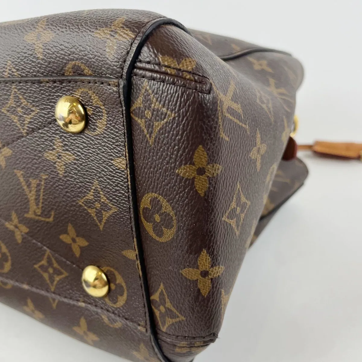 Louis Vuitton Montaigne MM in Brown, photo 4