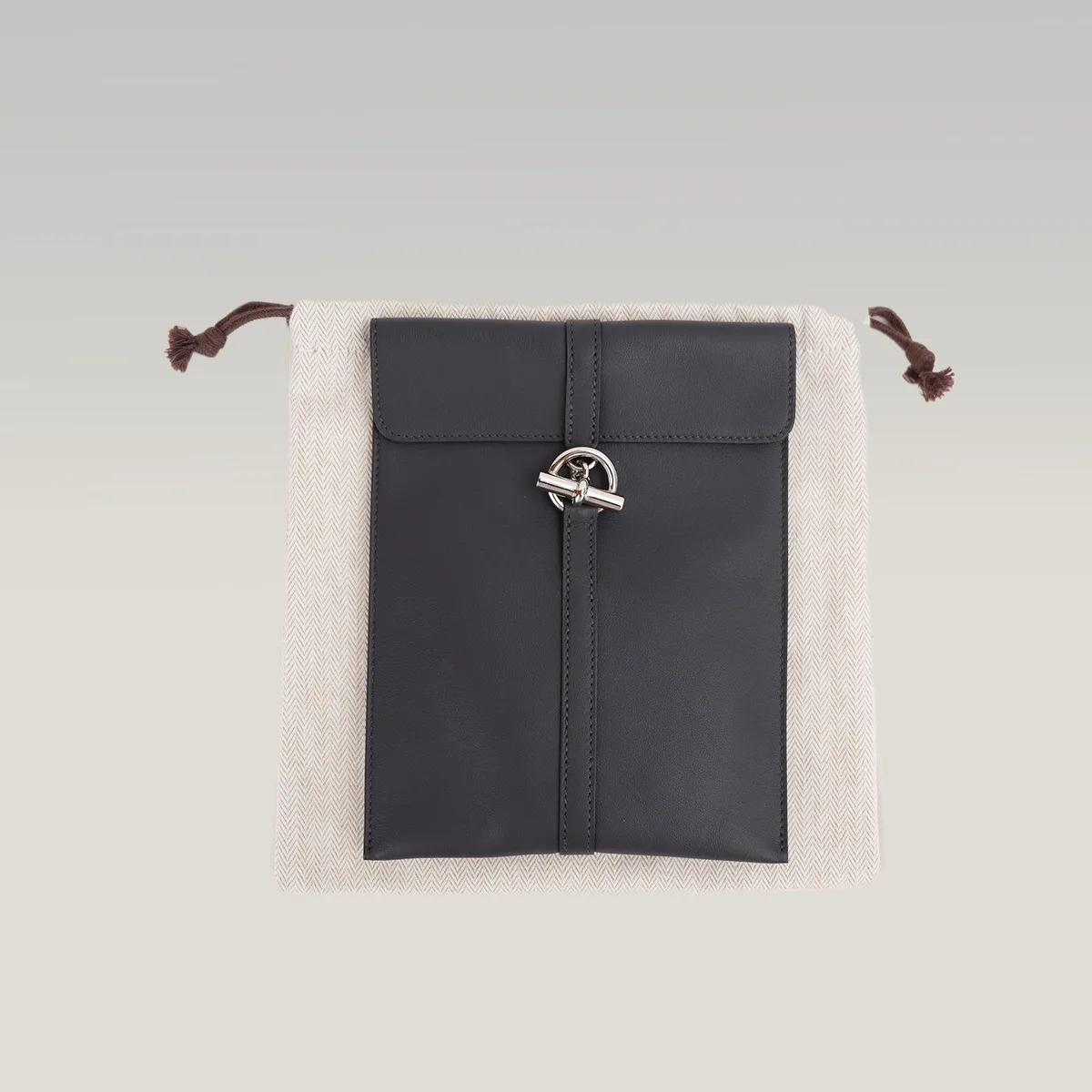 Hermès Glenan To Go in Black, photo 2
