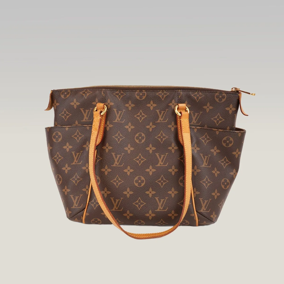 Louis Vuitton Totally PM in Brown, photo 3