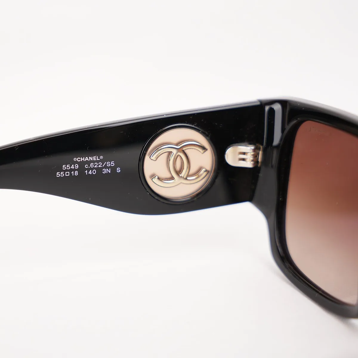 Chanel Oversized Square Sunglasses чёрного цвета, фото 5