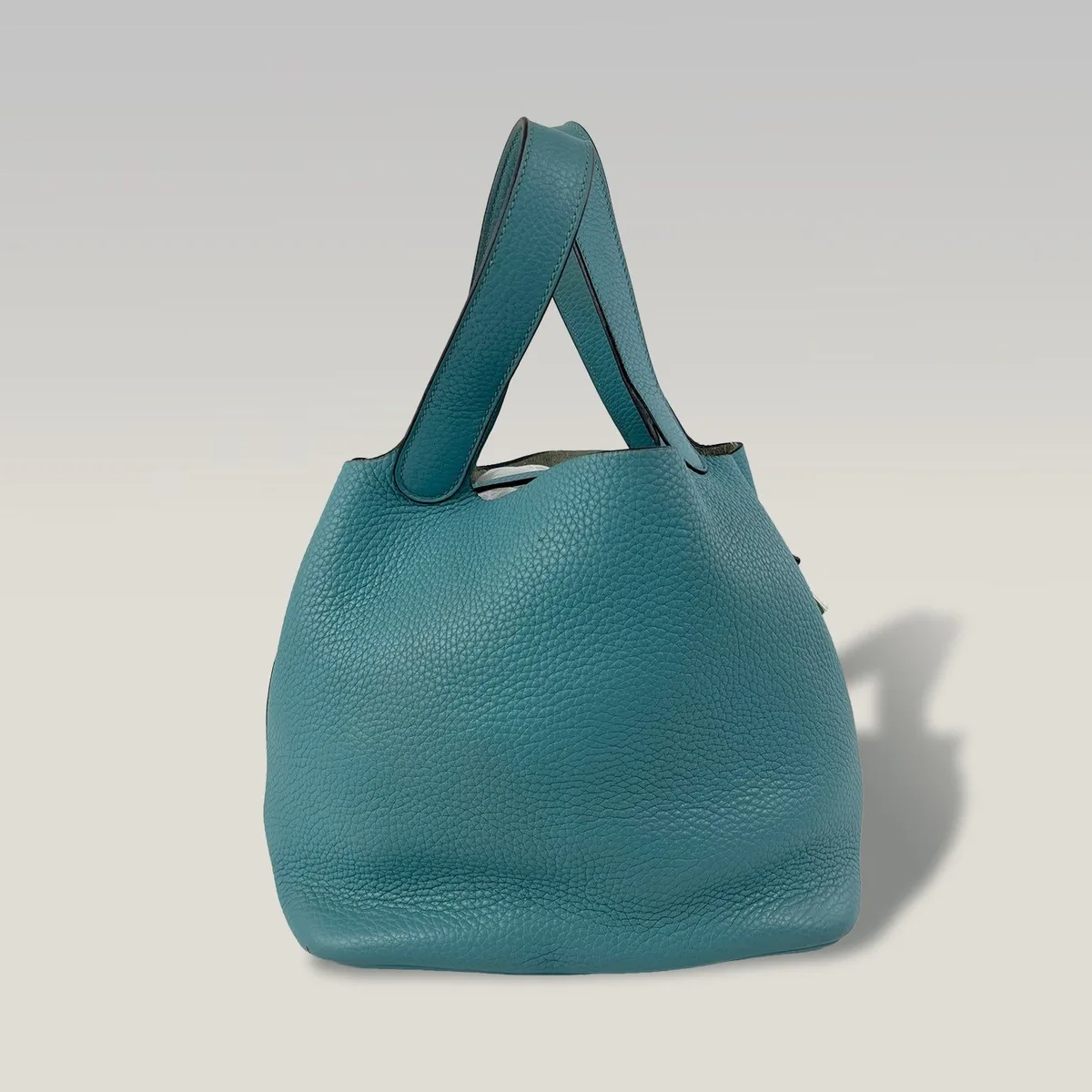 Hermès Picotin Lock 23 in Blue Paon, photo 3