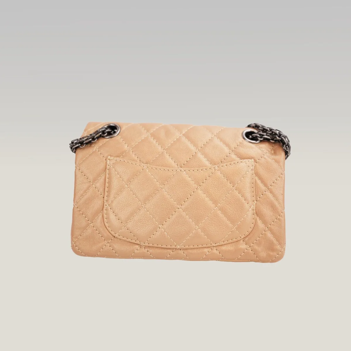 Chanel Reissue Lucky Charms Mini in Beige, photo 3
