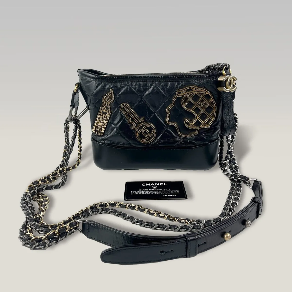 Chanel Gabrielle Small Hobo in Black, photo 2