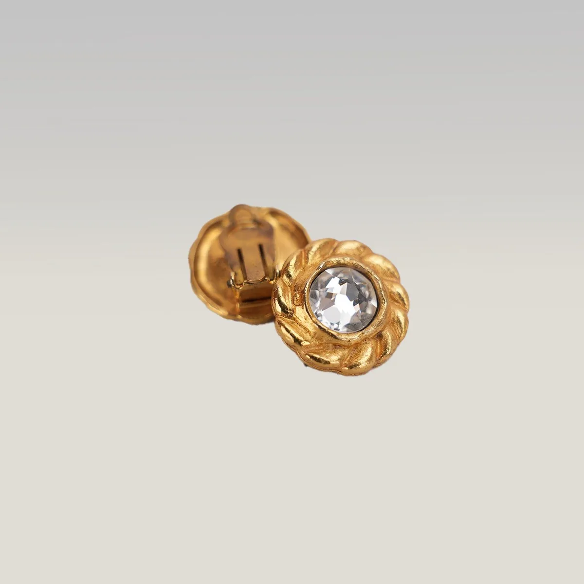 Chanel Rhinestone Round Clip-On Earrings in Gold, photo 4