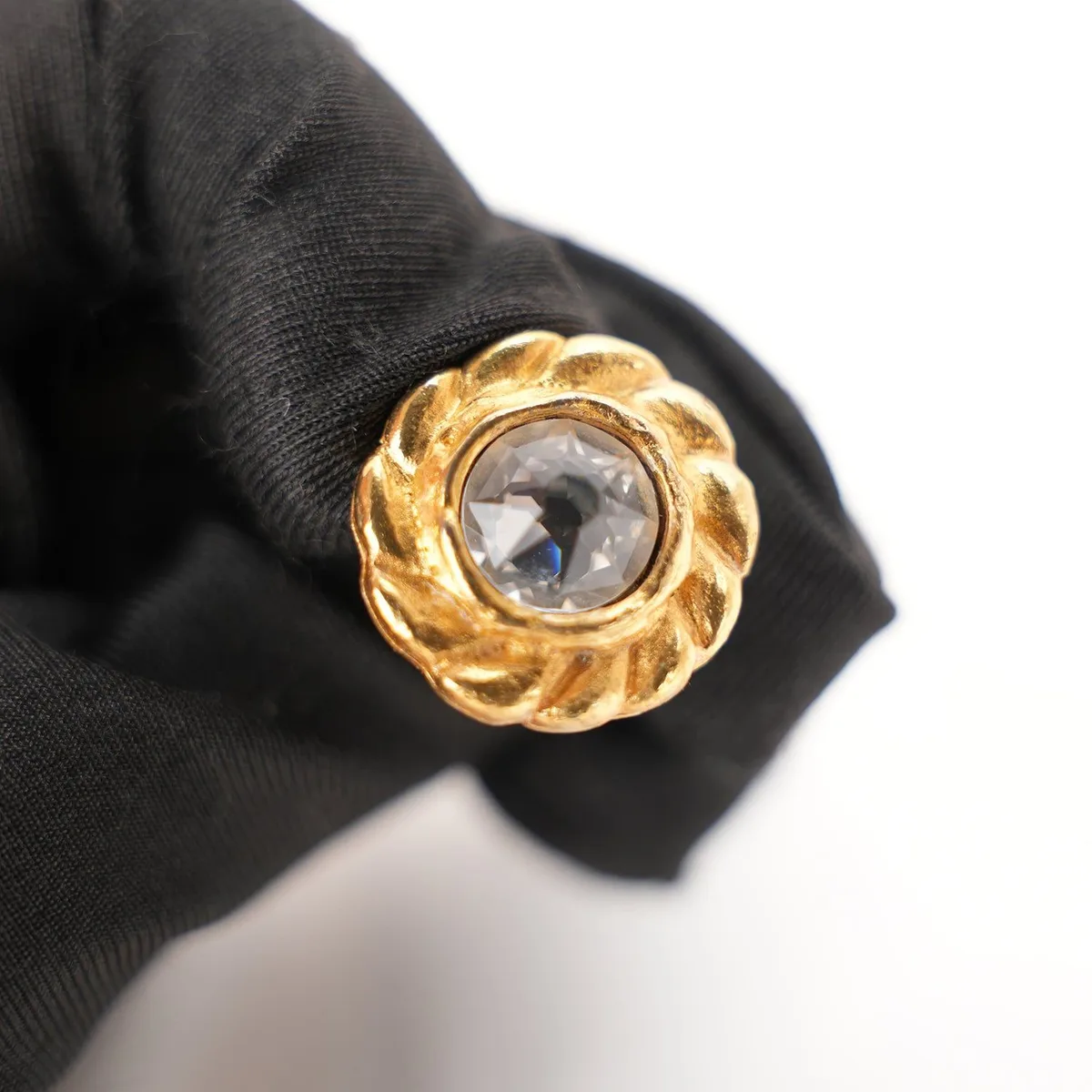 Chanel Rhinestone Round Clip-On Earrings in Gold, photo 6