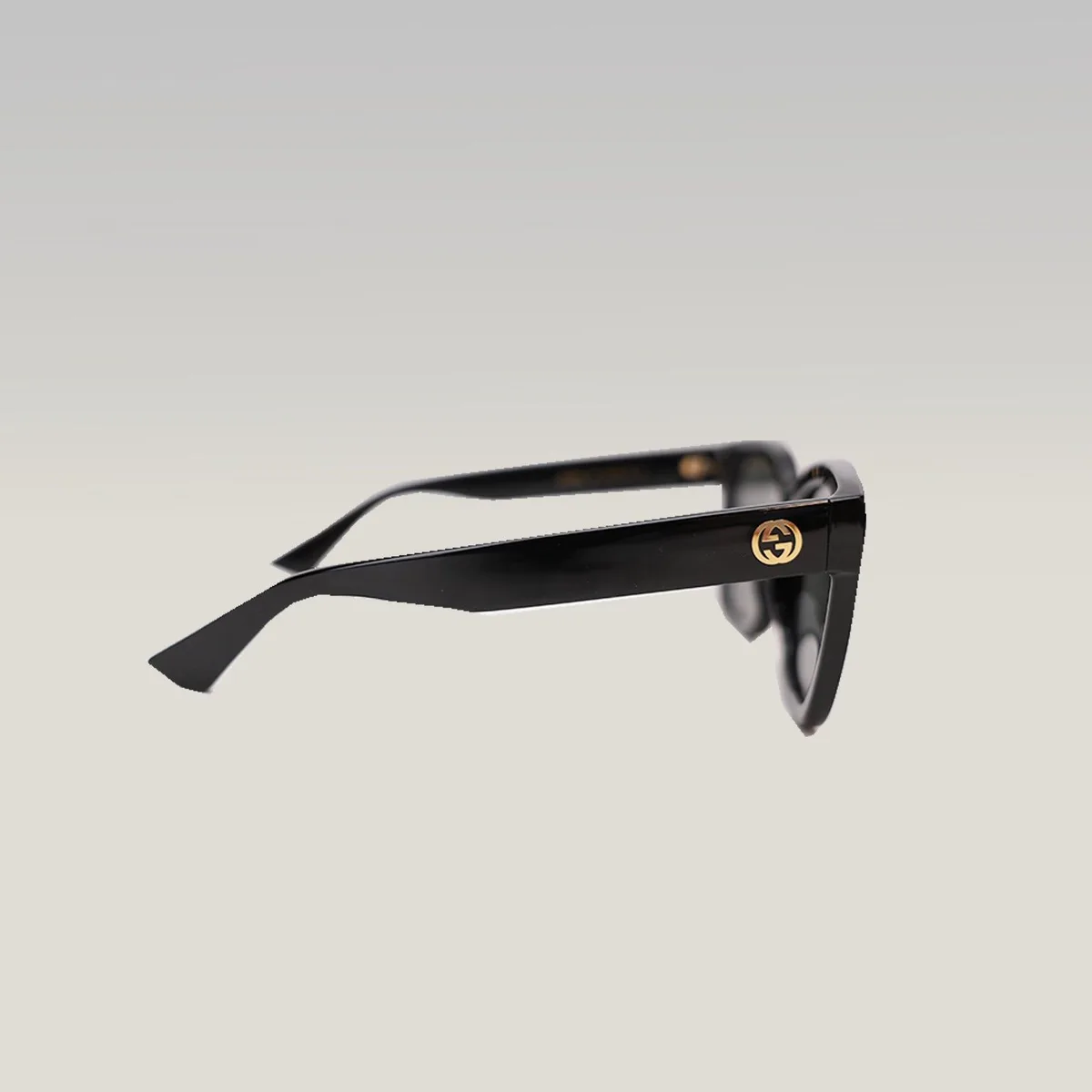 Gucci Oversized Square Sunglasses in Black, photo 3