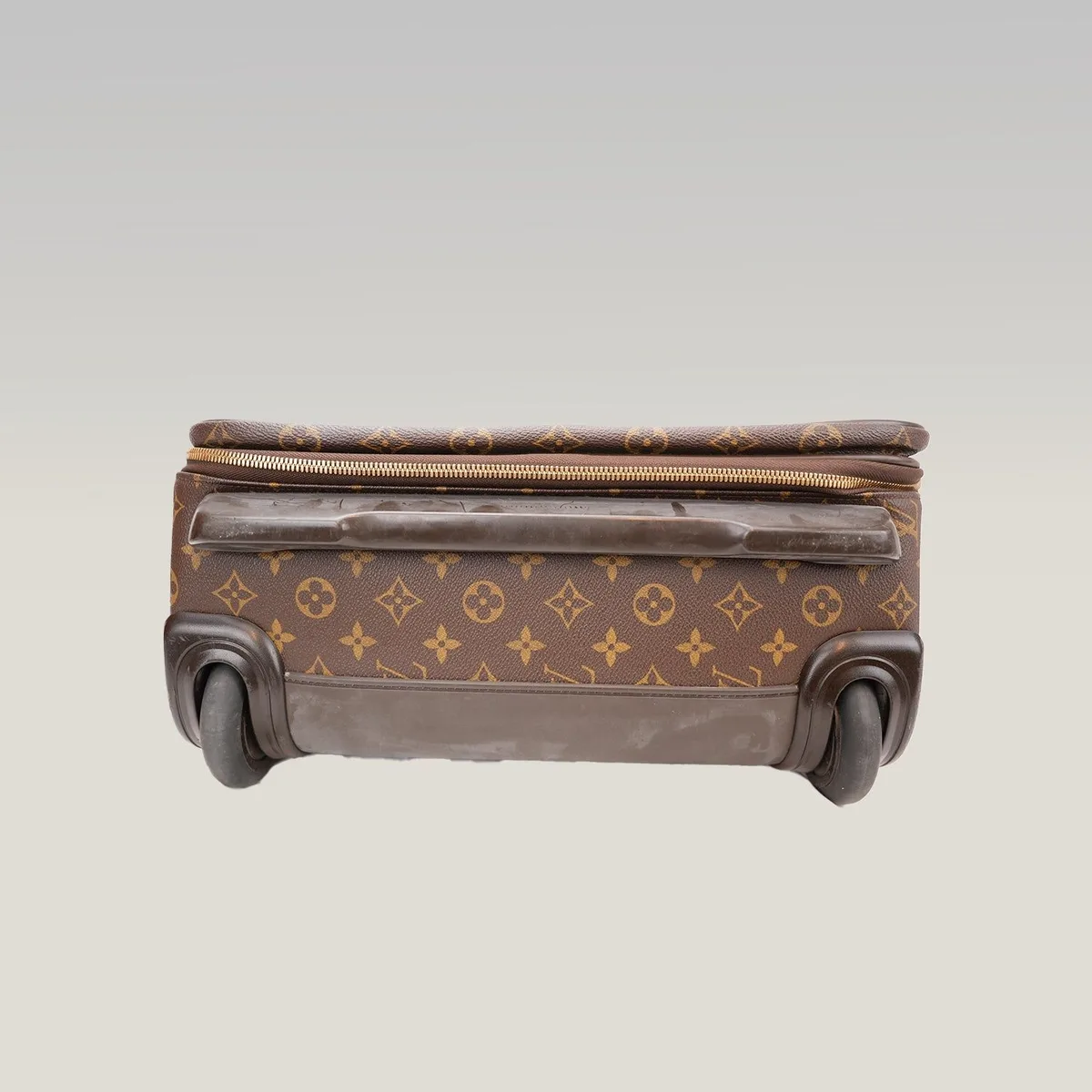 Louis Vuitton Pegase 55 in Brown, photo 6