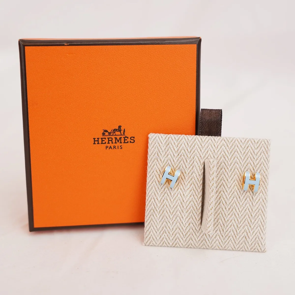 Hermès Pop H Mini Earrings in Gold and Light Blue, photo 5