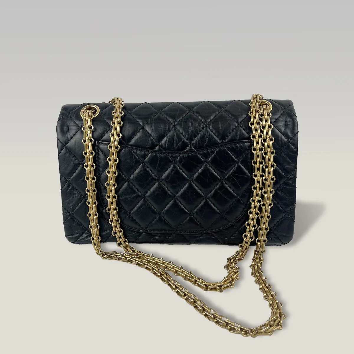 Chanel Lucky Charms Flap in Black, photo 3