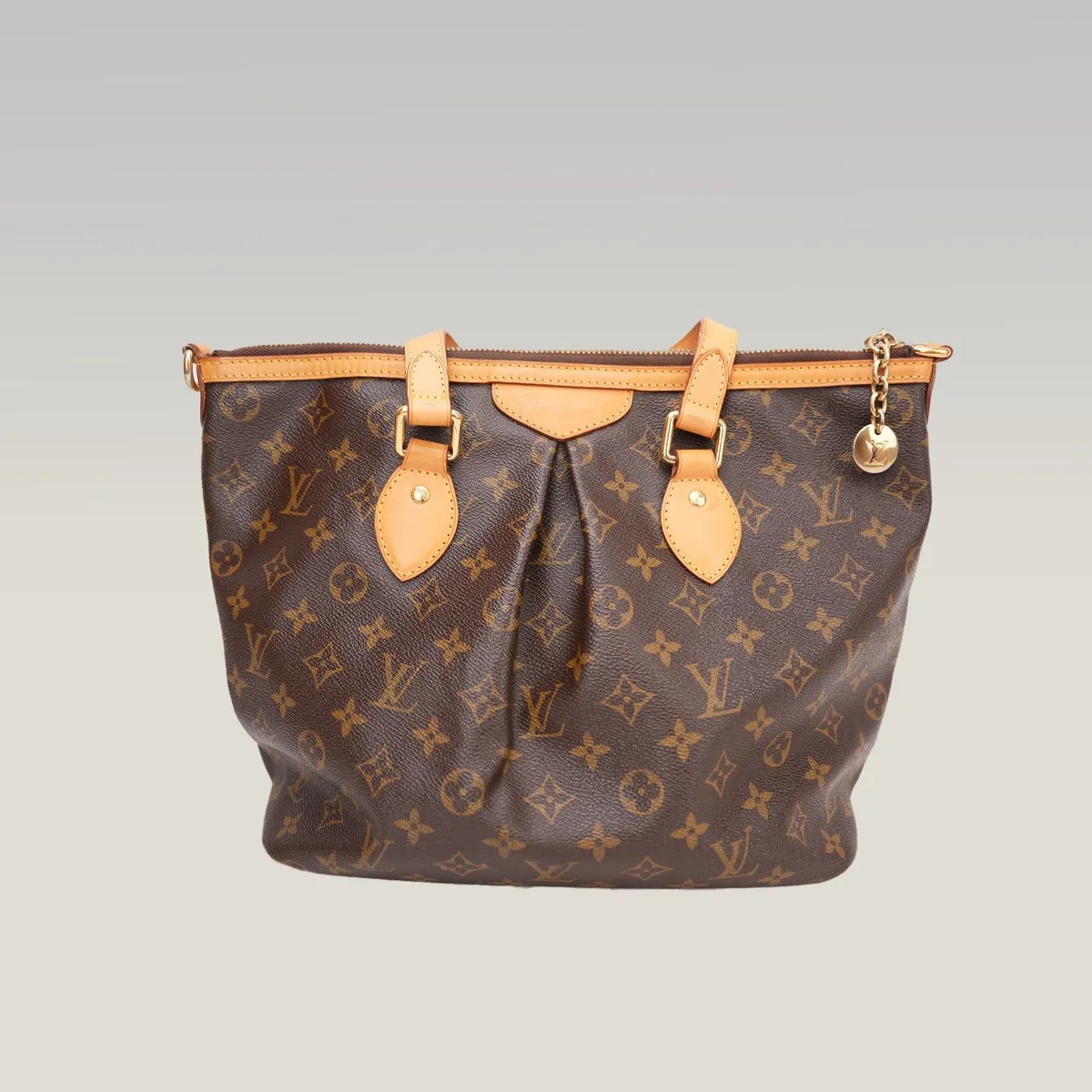 Louis Vuitton Palermo PM in Brown, photo 3