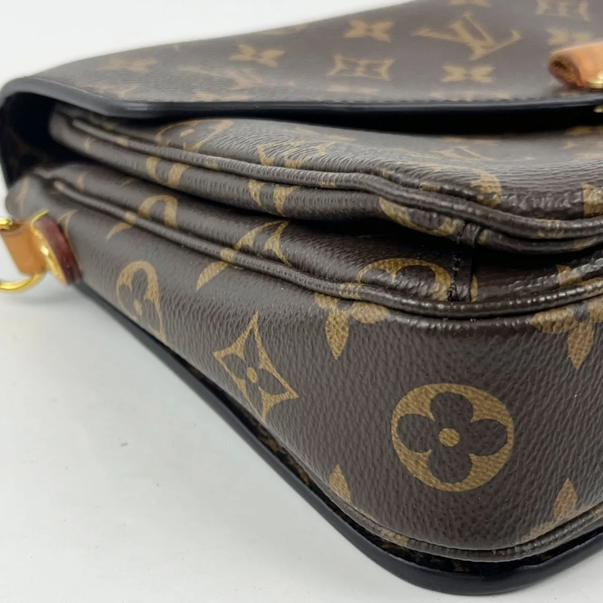Louis Vuitton Pochette Métis in Brown, photo 5