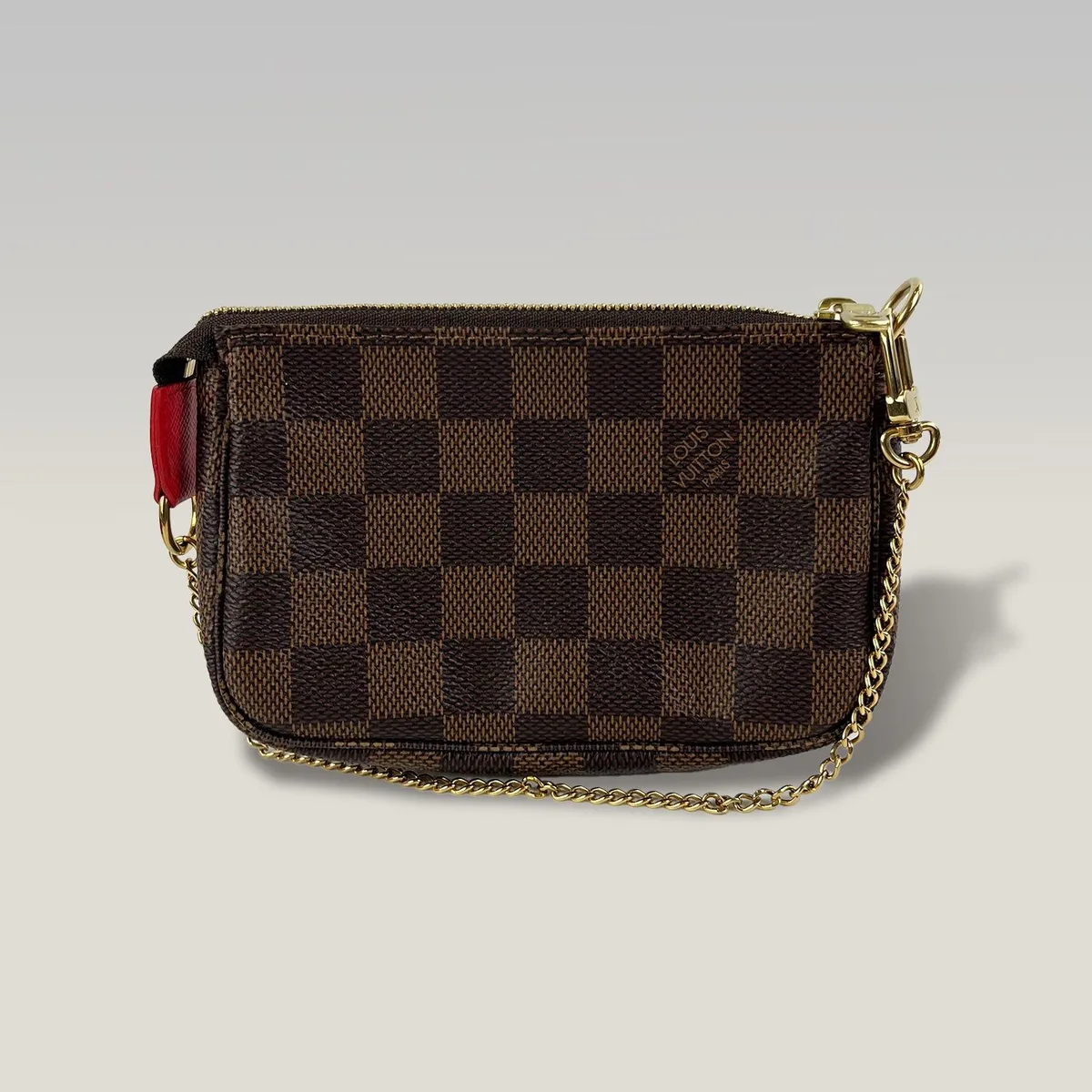 Louis Vuitton Mini Pochette Accessoires Vivienne A Paris in Brown, photo 3