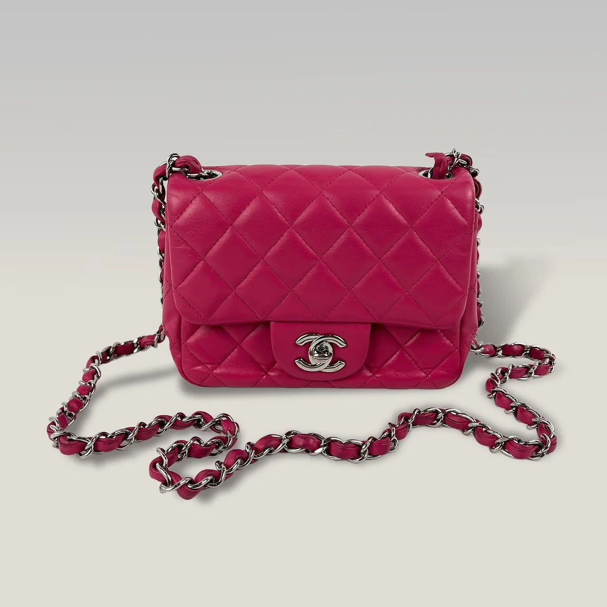 Chanel Mini Square Classic Flap in Fuchsia Pink, photo 4