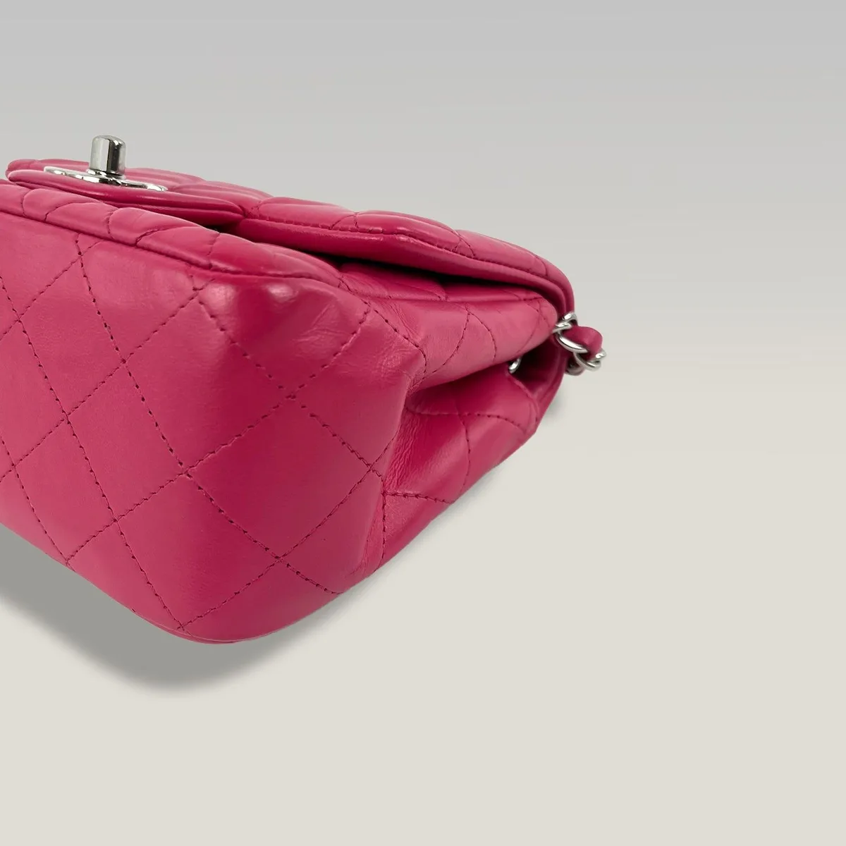 Chanel Mini Square Classic Flap in Fuchsia Pink, photo 5