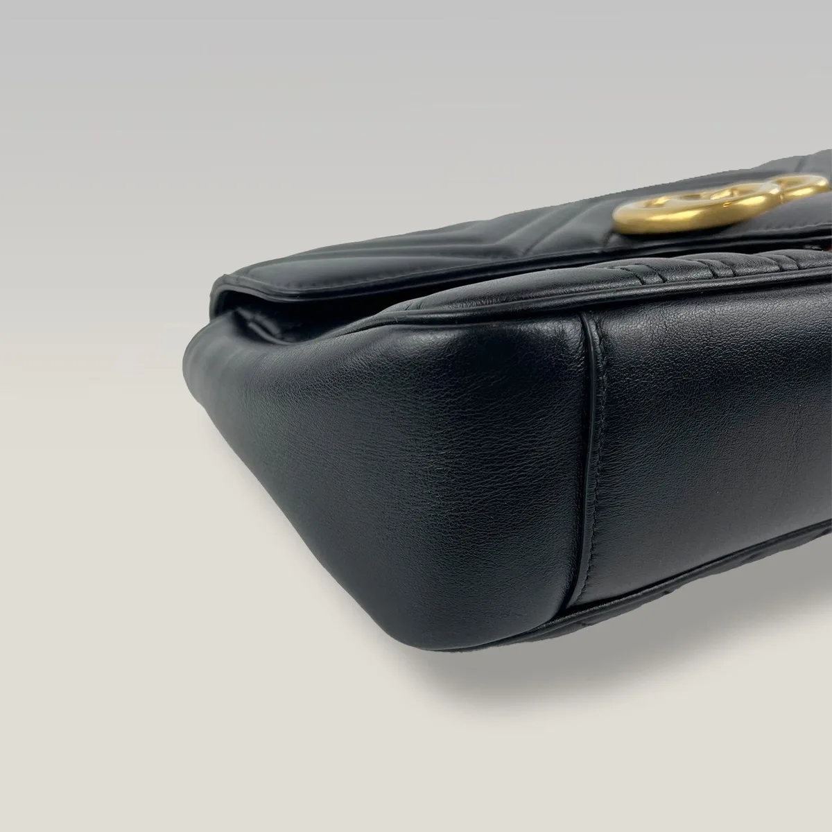 Gucci GG Marmont Medium in Black, photo 5