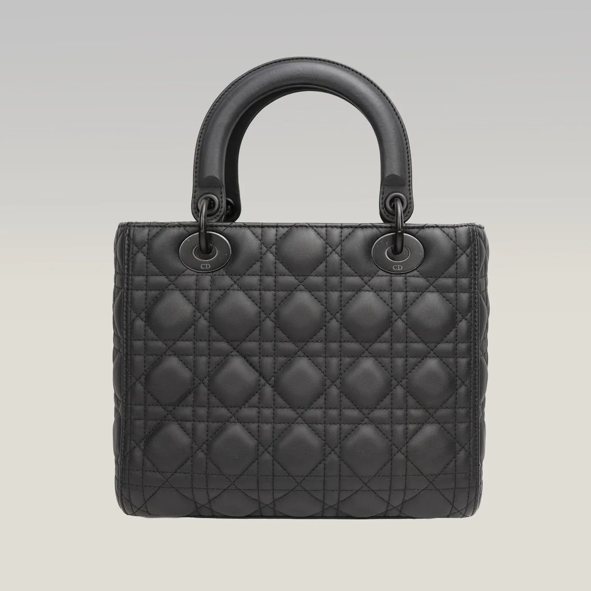 Dior Lady Dior Medium in Mattschwarz, Foto 3