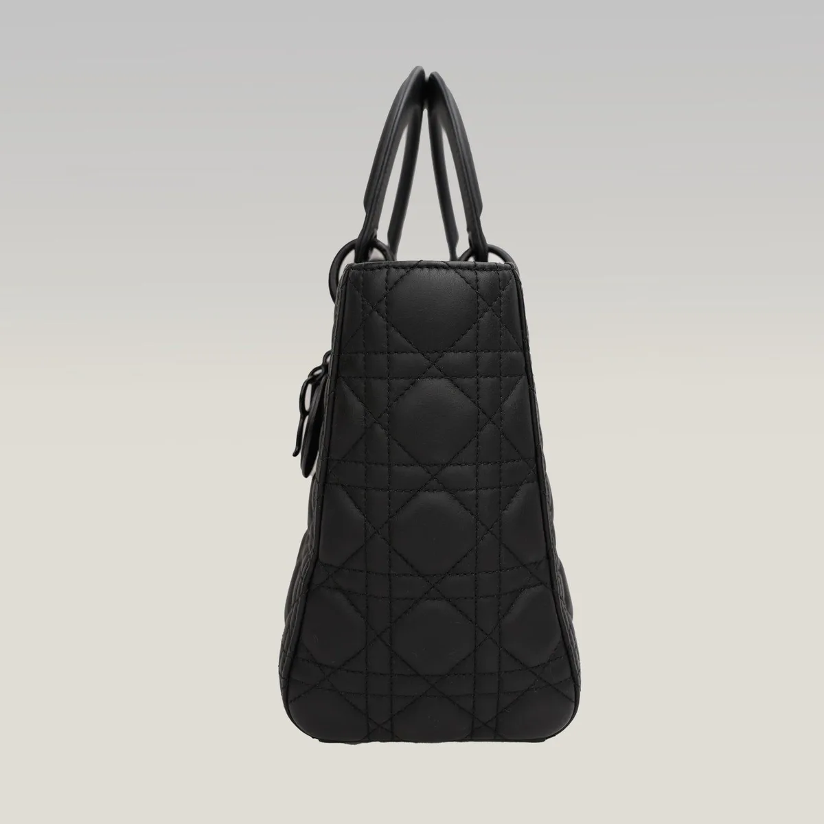 Dior Lady Dior Medium in Mattschwarz, Foto 5
