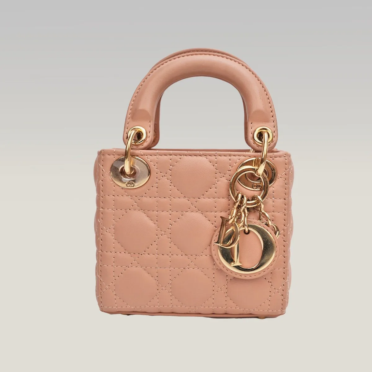 Dior Lady Dior Micro in Powder Pink, photo 2