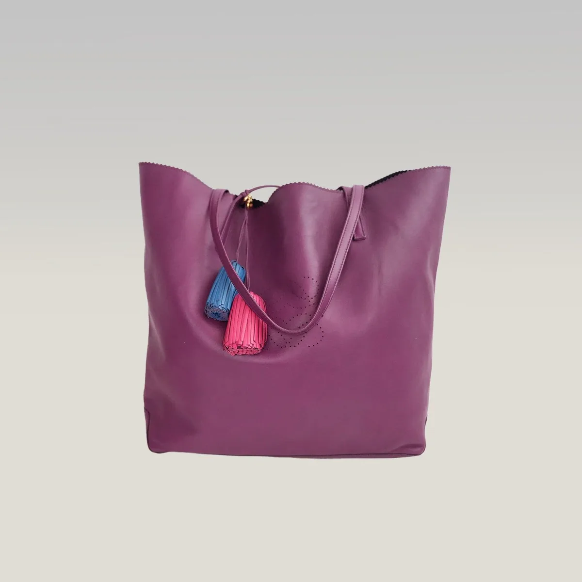 Loewe Nappa Anagram Tassel Tote in Purple, photo 2