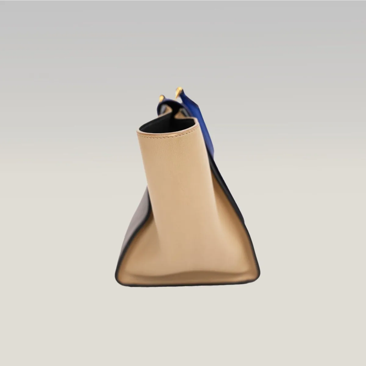 Celine Trapeze Medium电光蓝、黑色与奶油色，图片4
