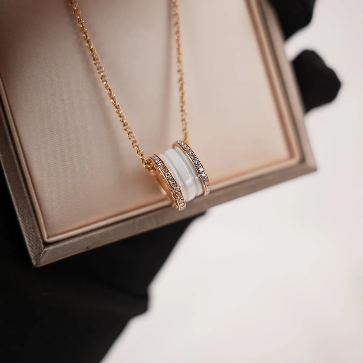 Bvlgari B.zero1 Necklace em Ouro Rosa e Branco, foto 3