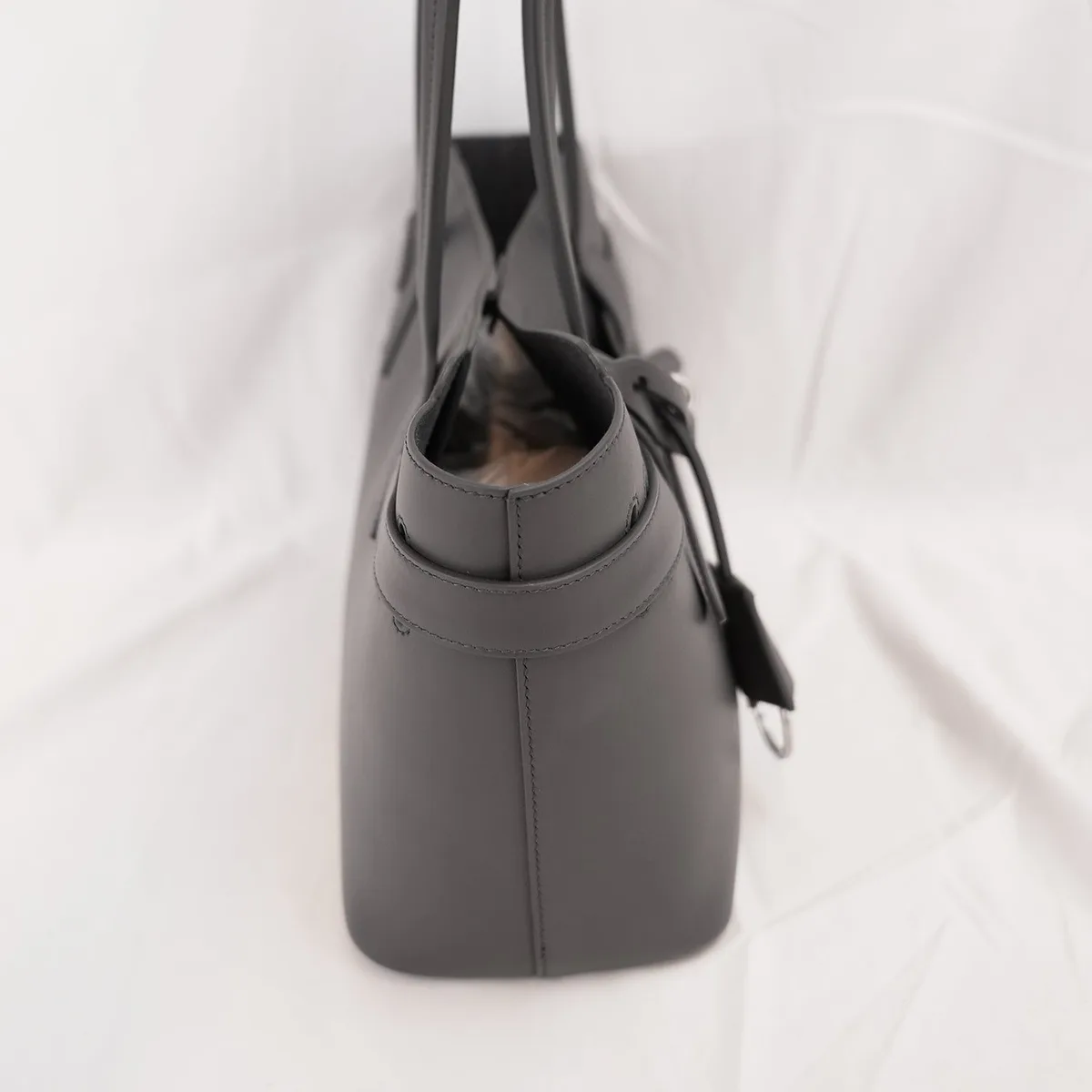 Balenciaga Bel Air Carry All Small in Grey, photo 5