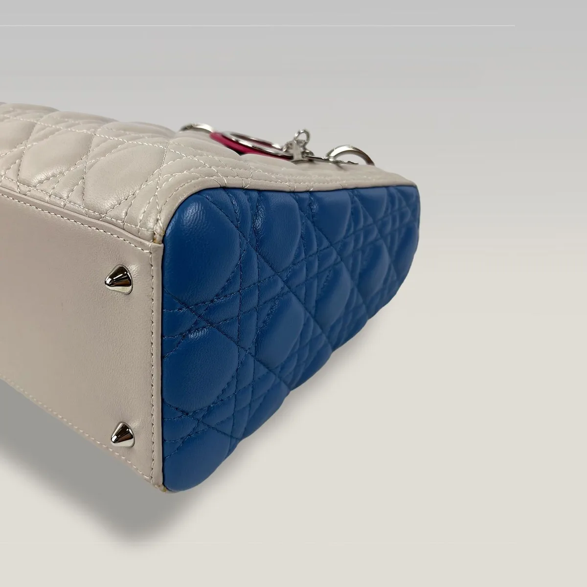 Dior Lady Dior Medium in Multicolor Beige, Blau und Fuchsia, Foto 5