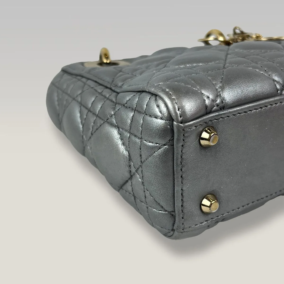 Dior Lady Dior Mini in Metallic Grey, photo 5