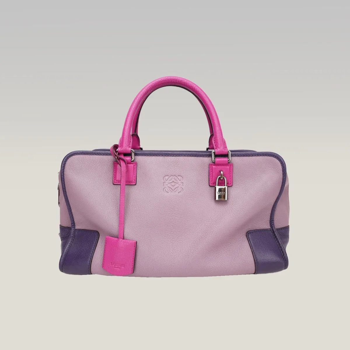 Loewe Amazona 36 in Purple, Lilac and Fuchsia, photo 2