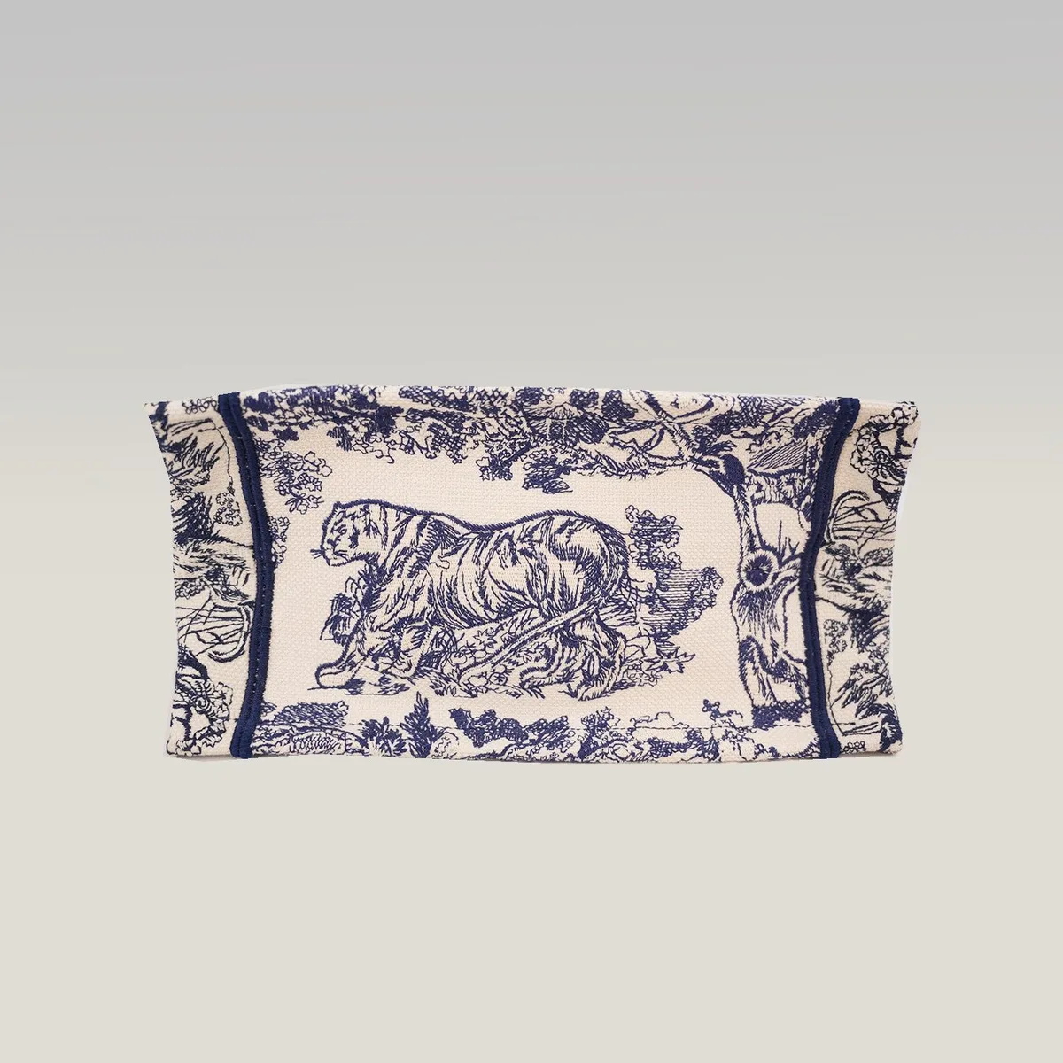 Dior Book Tote Medium in Blue and Ivory, photo 6