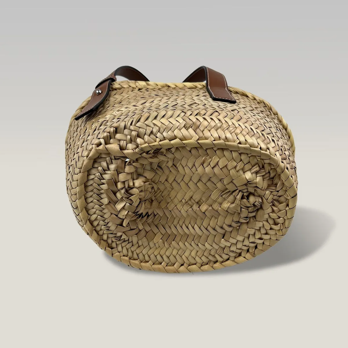 Loewe Basket Bag in Natur und Braun, Foto 4