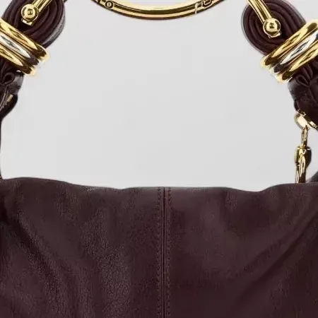 Chloé Bracelet Bag Small in Burgundy, detail