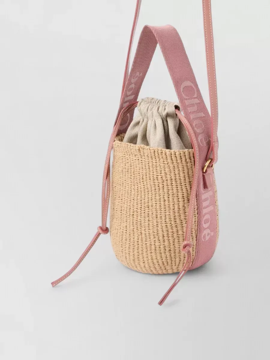 Chloé Woody Small Bucket Bag in Beige, photo 3